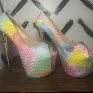 Gorgeous Mermaid Peep-Toe Heels